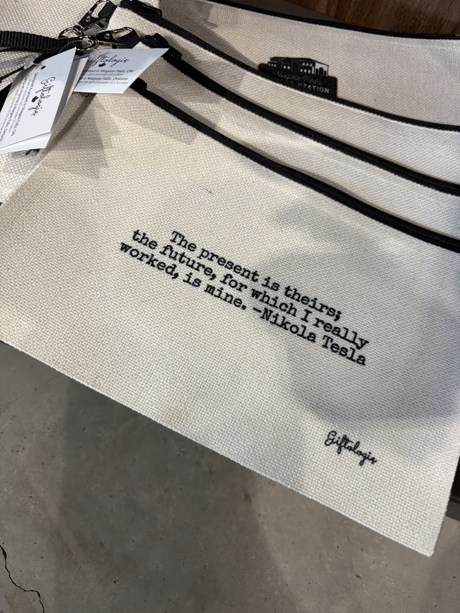Canvas tote bag with a Nikola Tesla quote